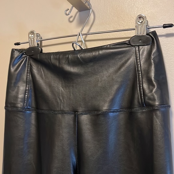 Wilfred Free Size S High-waisted Vegan Leather leggings - Picture 3 of 6